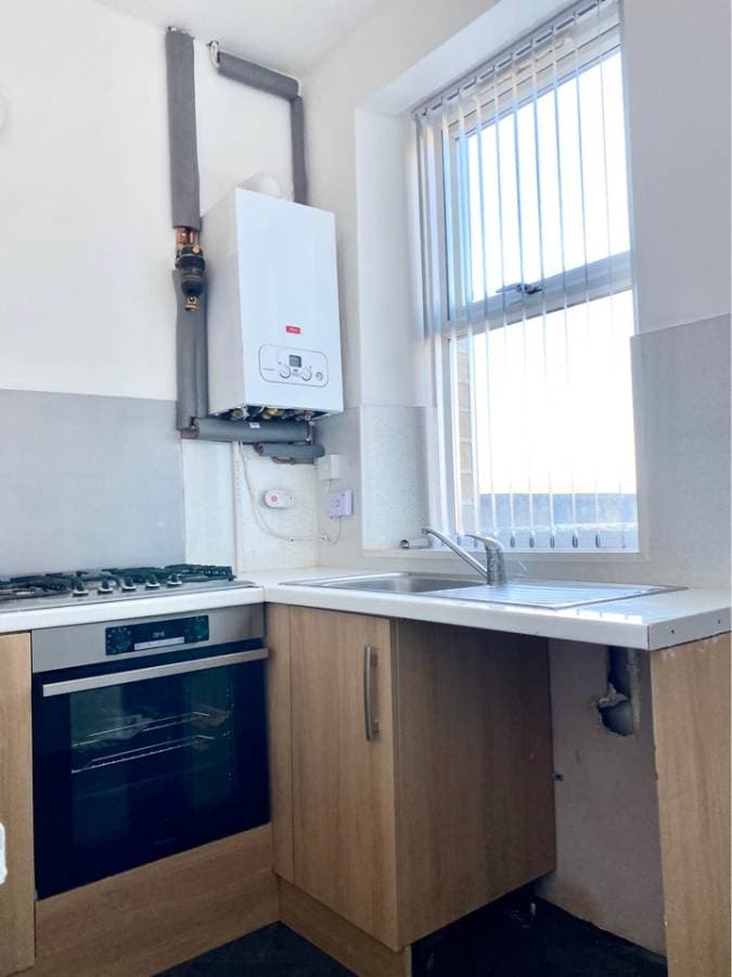 Image 3:2 bedroom End-of-terrace house to rent