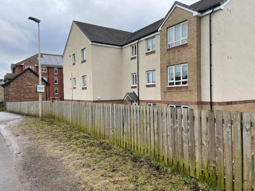 Image 1:2 bedroom Apartment or flat to rent