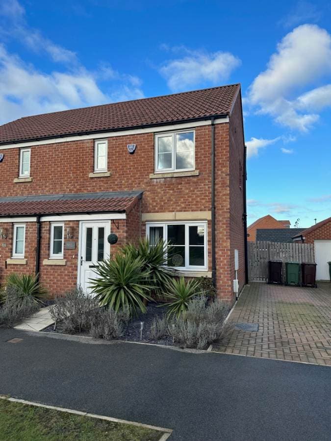 Image 1:3 bedroom Semi-detached house to rent