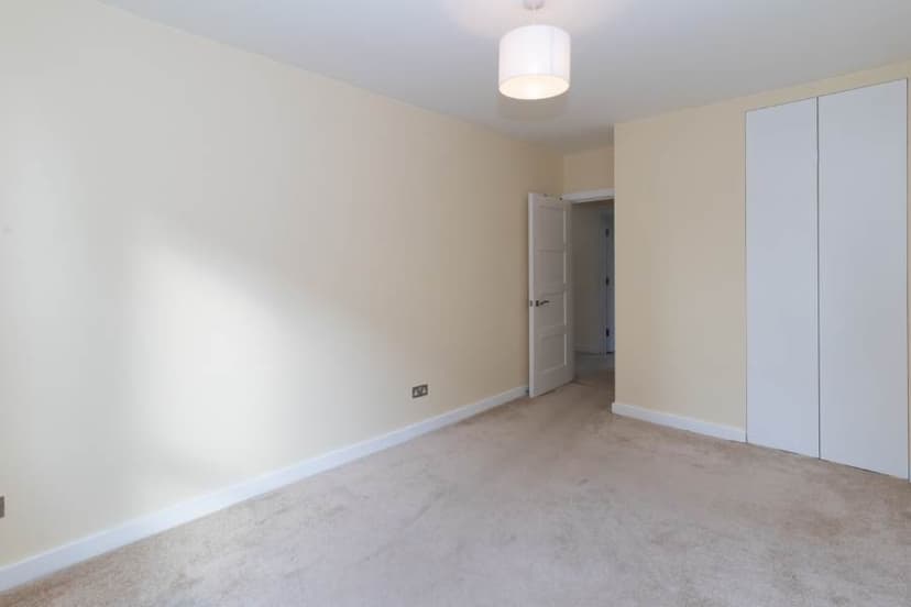 Image 3:2 bedroom Apartment or flat to rent