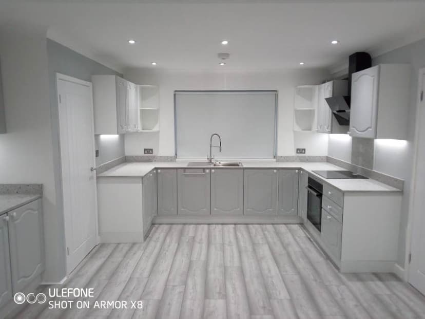 Image 2:3 bedroom Apartment or flat to rent