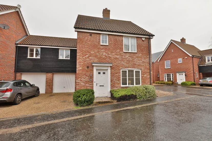 Image 2:3 bedroom Link-detached house to rent