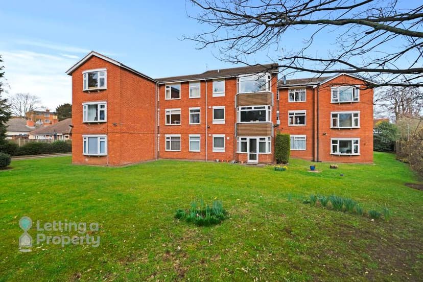 Image 1:2 bedroom Apartment or flat to rent