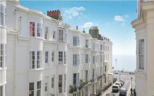 Image 3:1 bedroom Apartment or flat to rent