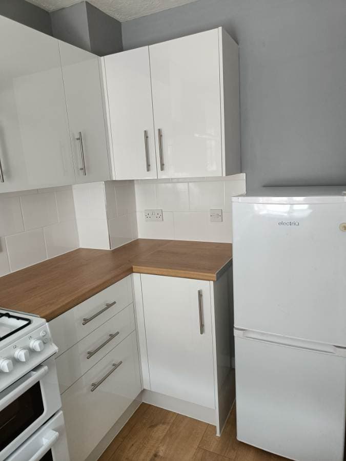 Image 3:2 bedroom Semi-detached house to rent