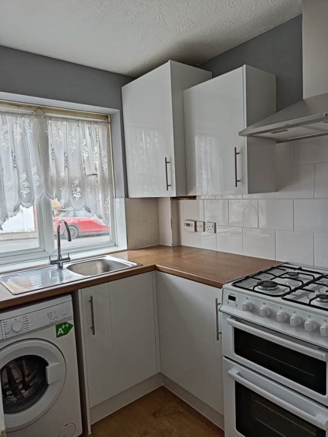 Image 2:2 bedroom Semi-detached house to rent