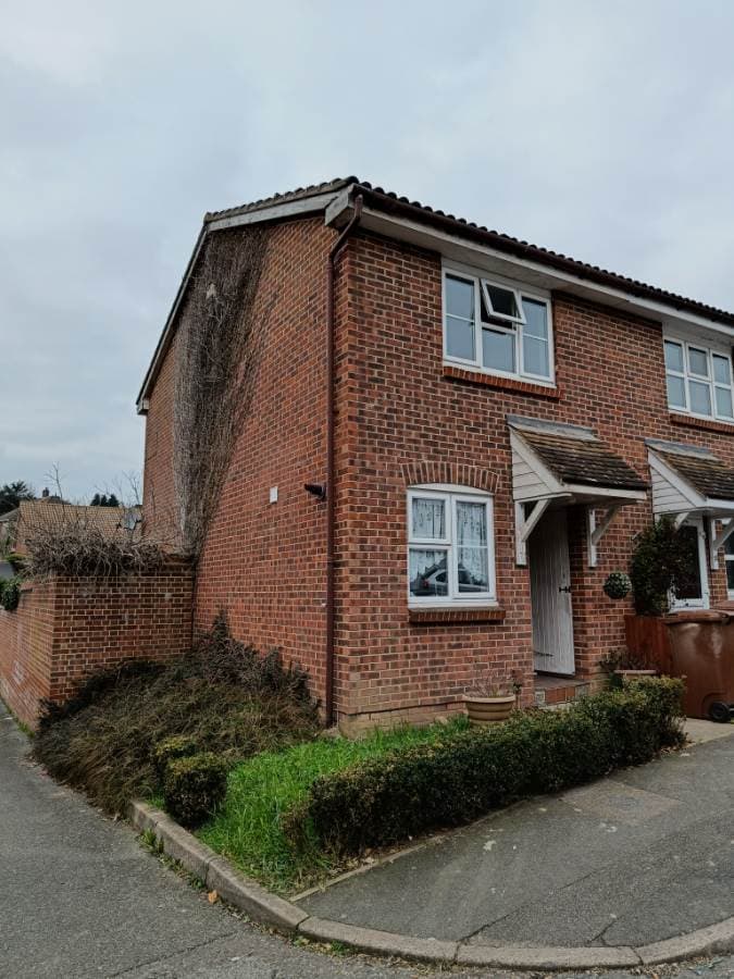 Image 1:2 bedroom Semi-detached house to rent