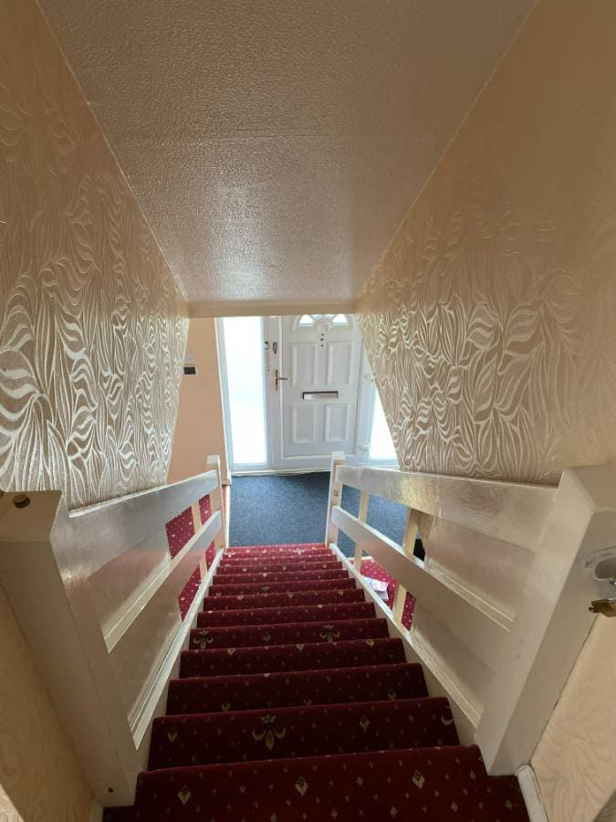 Image 3:3 bedroom End-of-terrace house to rent