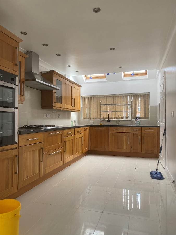 Image 3:5 bedroom Detached house to rent