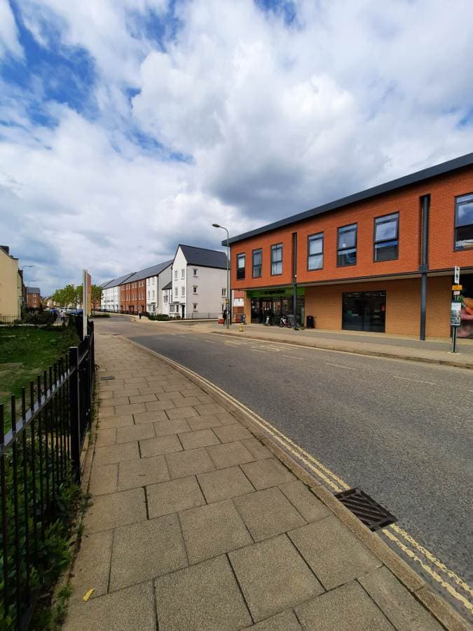 Image 3:4 bedroom Semi-detached house to rent
