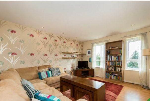 Image 3:2 bedroom Flat to rent