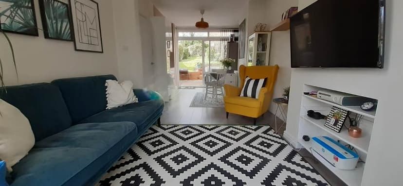 Image 1:3 bedroom Semi-detached house to rent