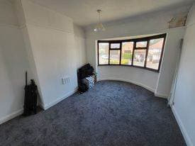Image 1:3 bedroom Semi-detached house to rent